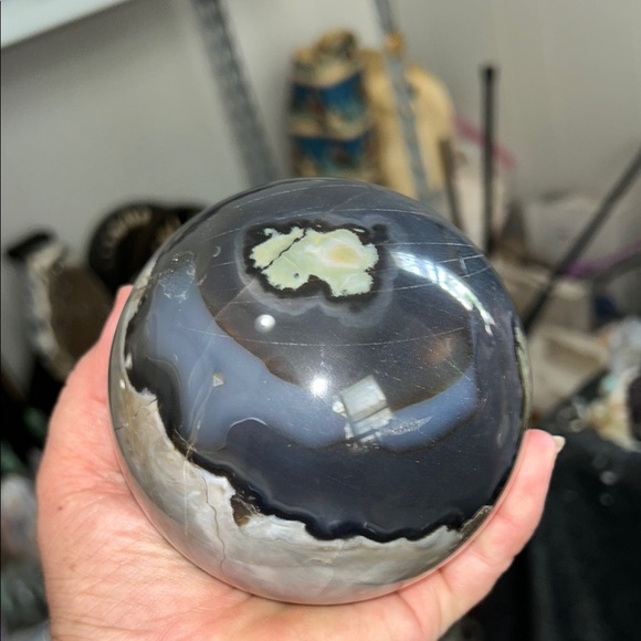 Large volcano Agate Sphere - Picture 1 of 1